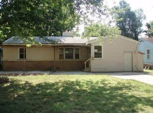 1924 S South Ave, Springfield, MO 65807