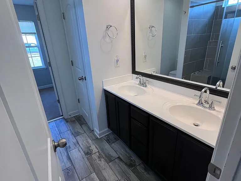 700 Wickford Pl — Photo 17