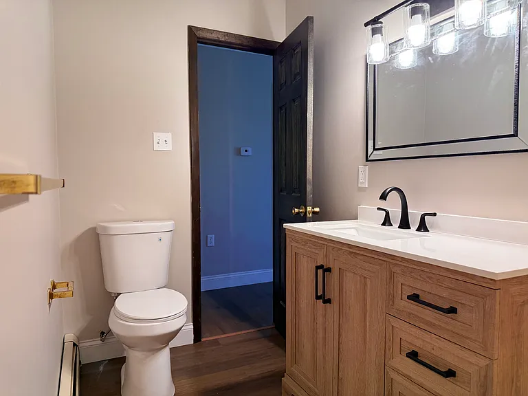 454 Hy Vue Dr #460 — Photo 6
