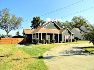 1014 Austin St, Wetumpka, AL 36092