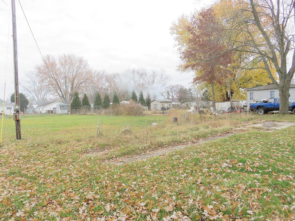 2nd image of 19864 S Metcalf Ct