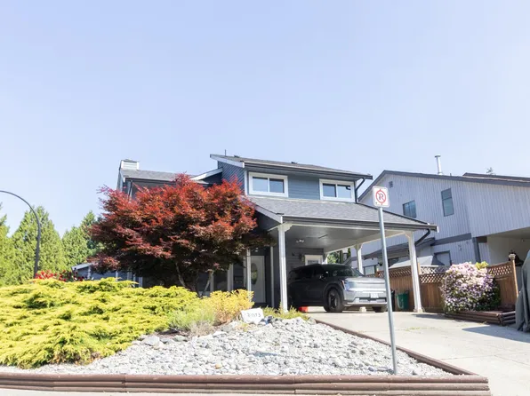 21573 Cherrington Ave, Maple Ridge, BC V2X 8R2