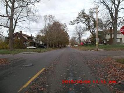 5th image of 494 Lakewood St