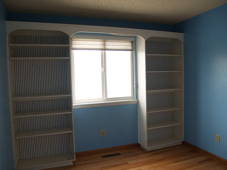 2419 S Gray Dr — Photo 27