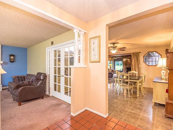 4th image of 8113 Highwood Way