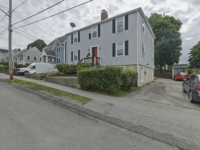 163 Standish Rd #B — Photo 23