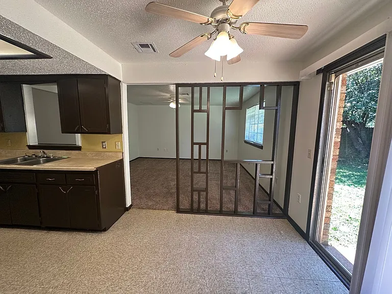 4016 SE 48th St — Photo 34