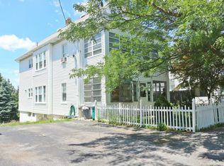 524 Dyckman St, Peekskill, NY 10566