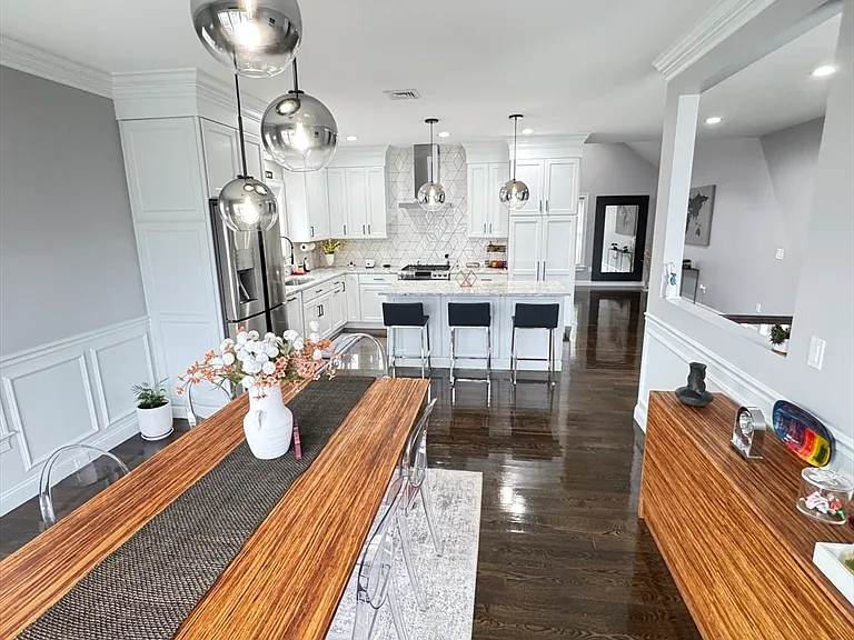 259 Oakwood Ave — Photo 14