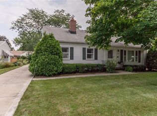 4235 W 202nd St, Fairview Park, OH 44126