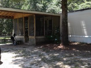 1606 Winding Pond Rd, Manning, SC 29102
