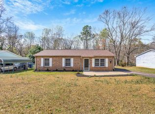 211 Edenbridge Ln, Spartanburg, SC 29301