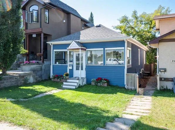 2213 NE 8th Ave SE, Calgary, AB T2G 0P2