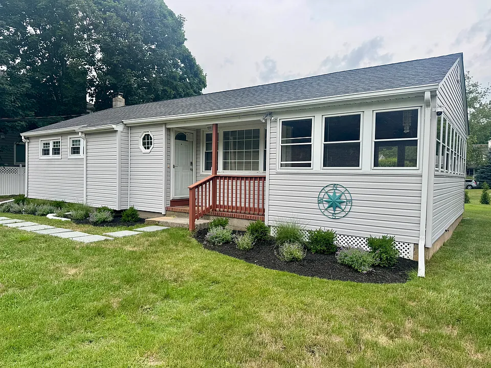 220 Fiddler Ln