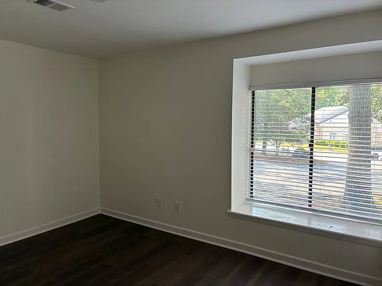 221 Mariners Row — Photo 20