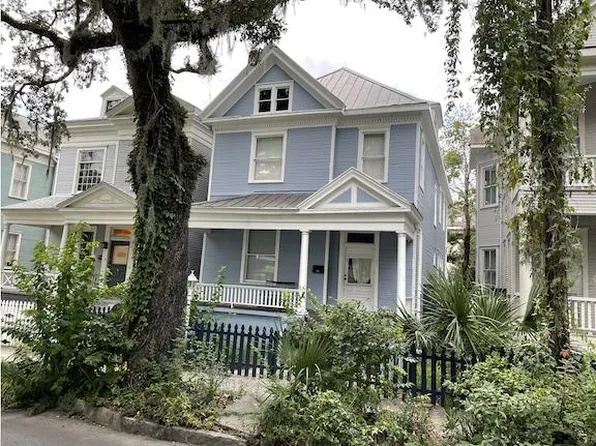 111 W 37th St, Savannah, GA 31401