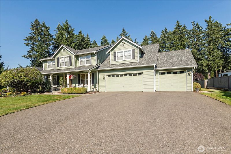 2nd image of 24412 214th Avenue SE
