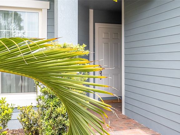 3rd image of 2035 Bridgepointe Cir Unit 123