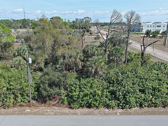 3rd image of 0 Maddock Cir