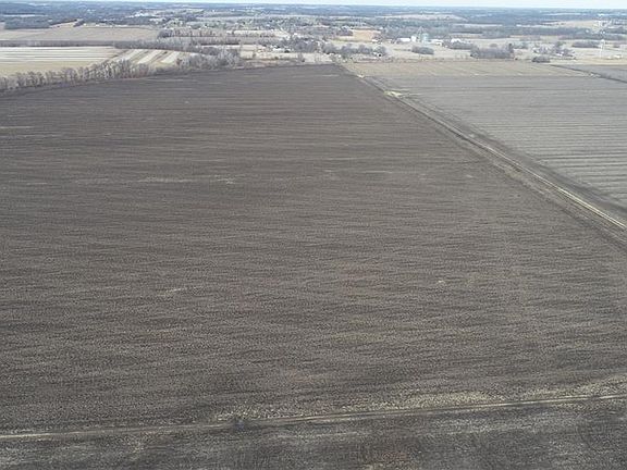 4th image of TRACT 1 131st St
