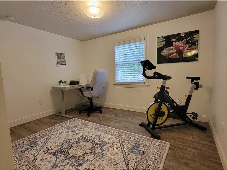 611 Broadhead Ave — Photo 23