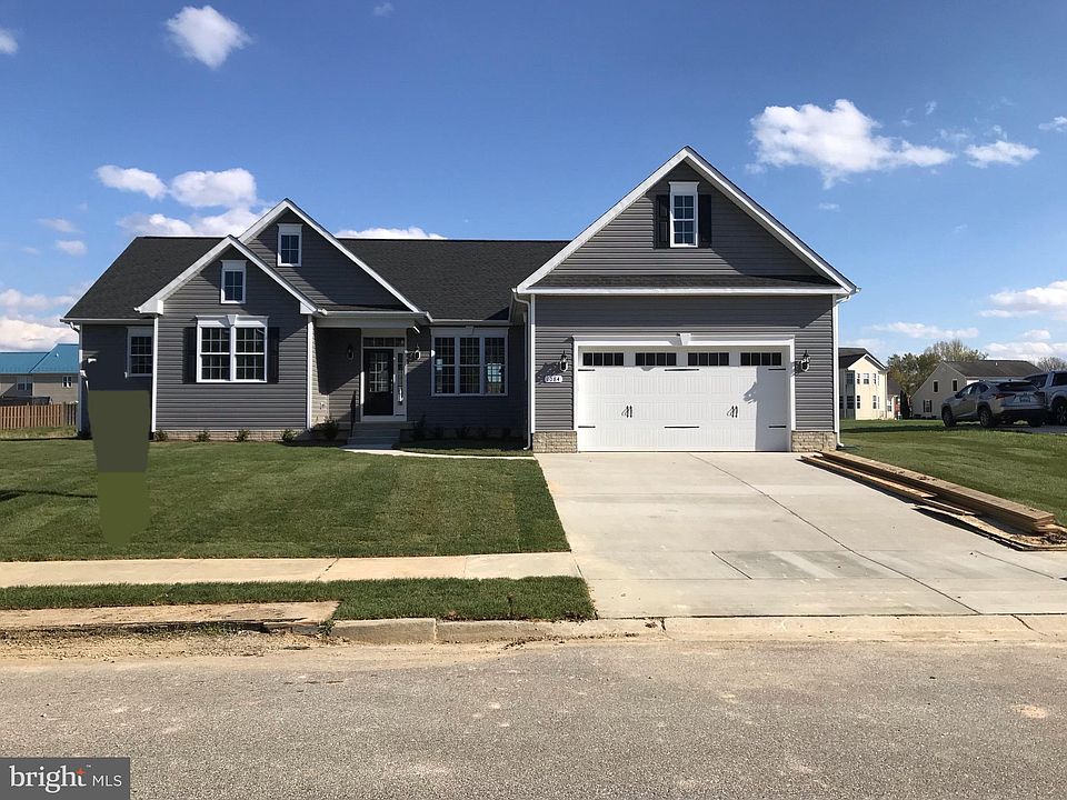 1st image of 1084 Llano Dr