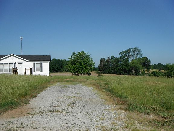 4th image of 127 Beechwood Dr