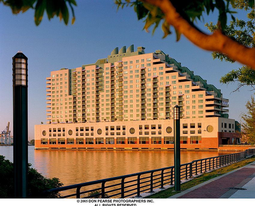 1st image of 717 S Columbus Blvd #1OIR09