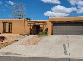 1432 Chihuahua Ave NE, Albuquerque, NM 87112