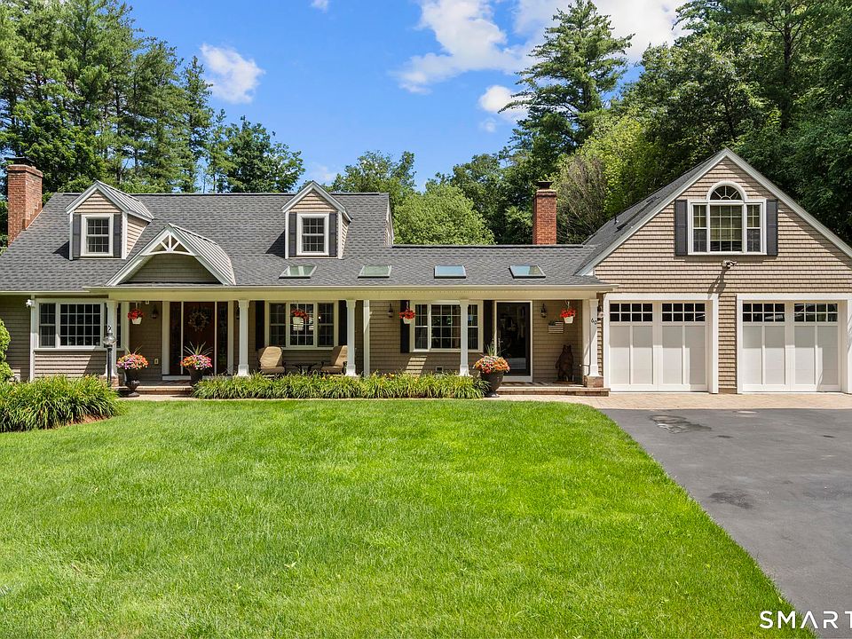 1st image of 60 Blueberry Lane