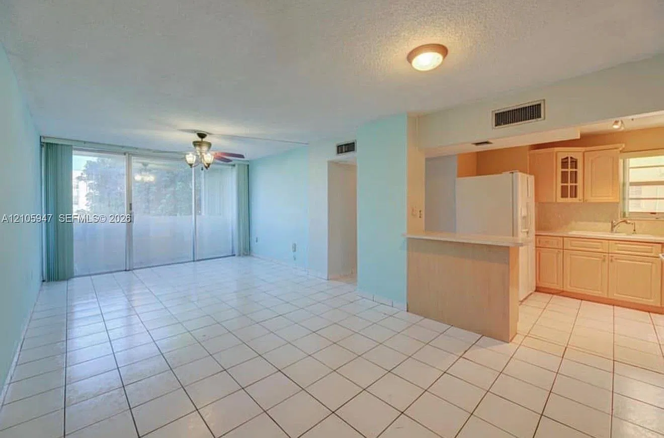 Pinebark Condo No 3 — Photo 2
