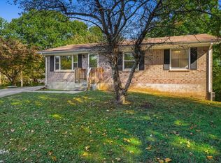 3276 Mount Foraker Dr, Lexington, KY 40515