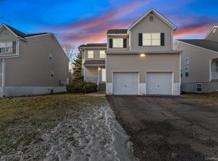 23 Alexander Dr, Washingtonville, NY