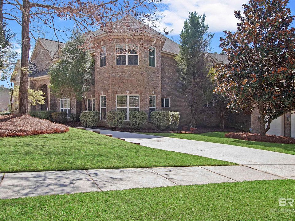 1st image of 33585 Alder Cir