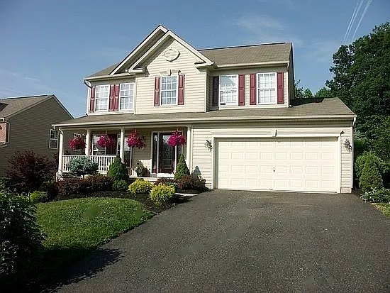 1606 Gunpowder Ridge Rd photo 1