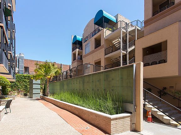 4th image of 302 Island Ave APT 213