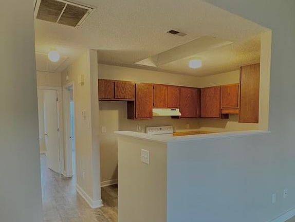 5th image of 117 Marlene Dr #1