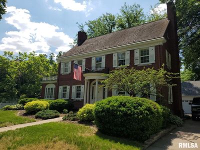 835 5th Ave S, Clinton, IA, 52732