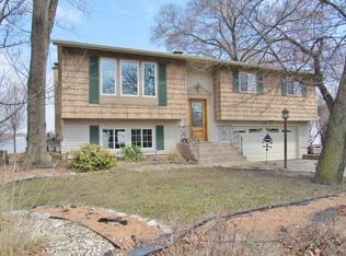 515 E Liberty St, Wauconda, IL 60084