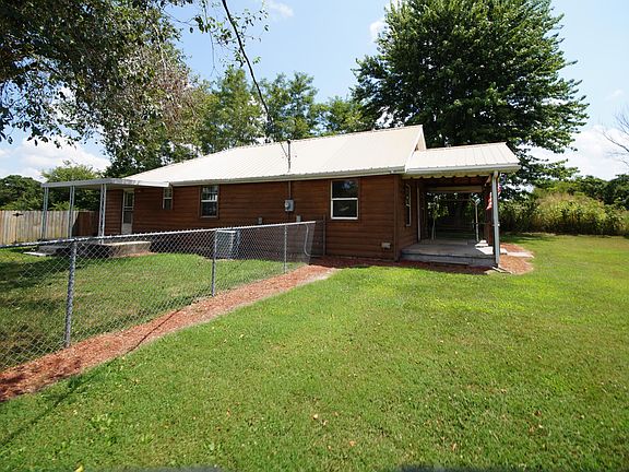 3rd image of 261 Ellingsworth Ln