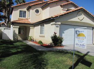 2212 Glimmer Way, Perris, CA 92571