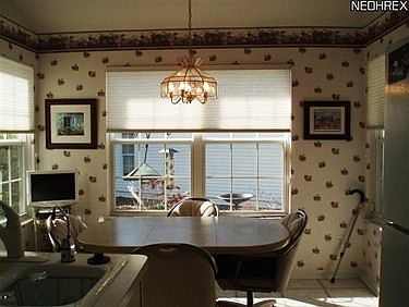4th image of 808 Holly Oak Ln