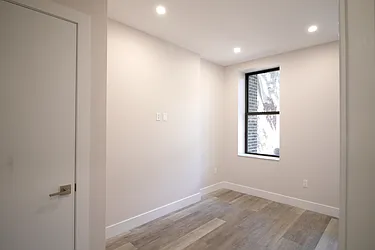 Rented by Harlem Lofts