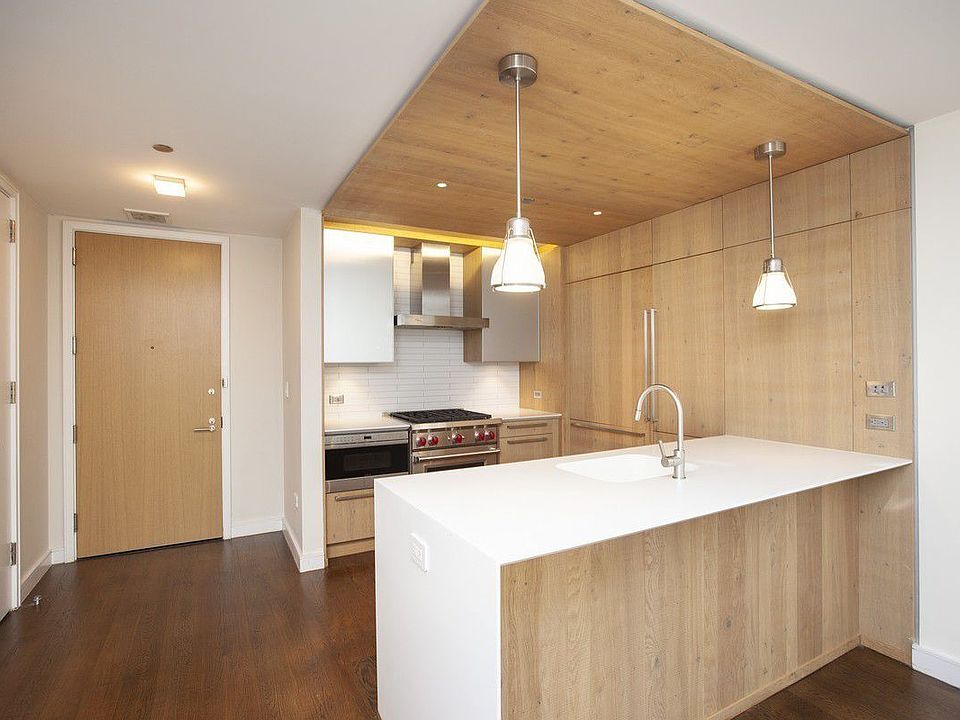 1st image of 211 E 13th St #3J