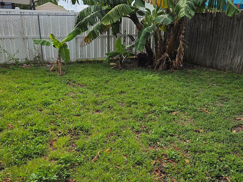 2nd image of 2829 NW 9th Place