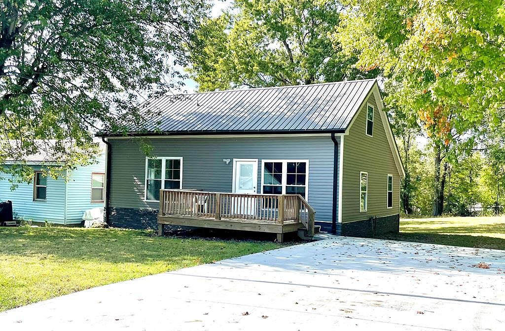 215 Rutter Ave, Earlington, KY 42410 Zillow