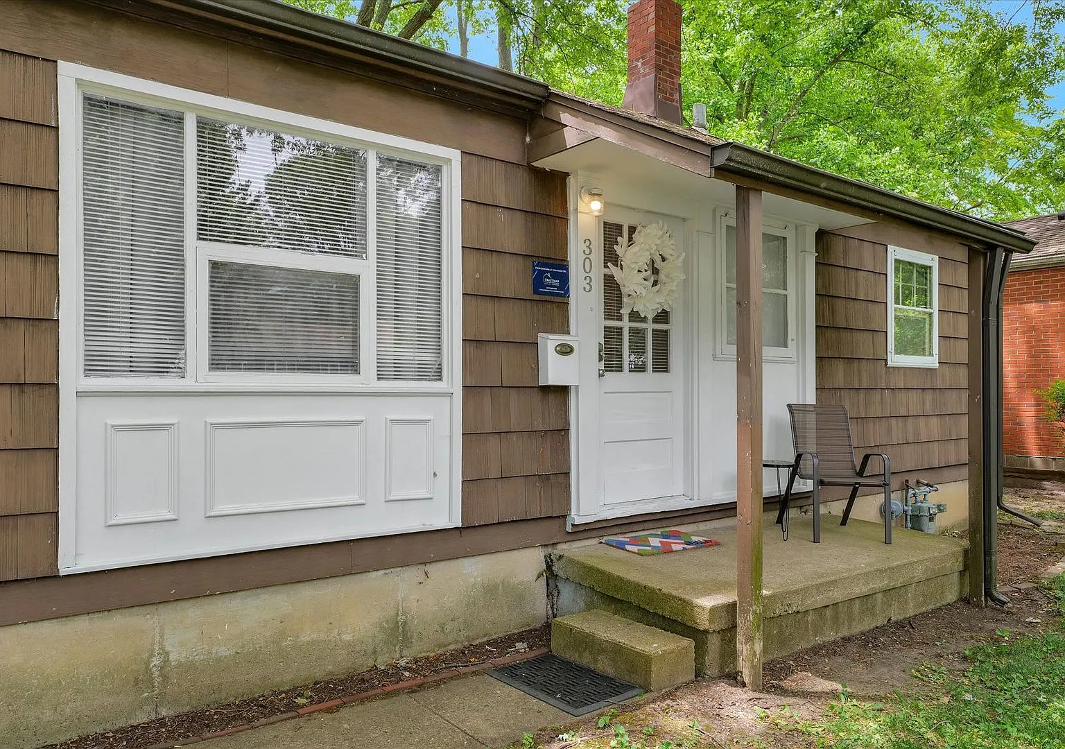 3 Bed / 1 Bath House In Champaign (Unfurnished) — Photo 4