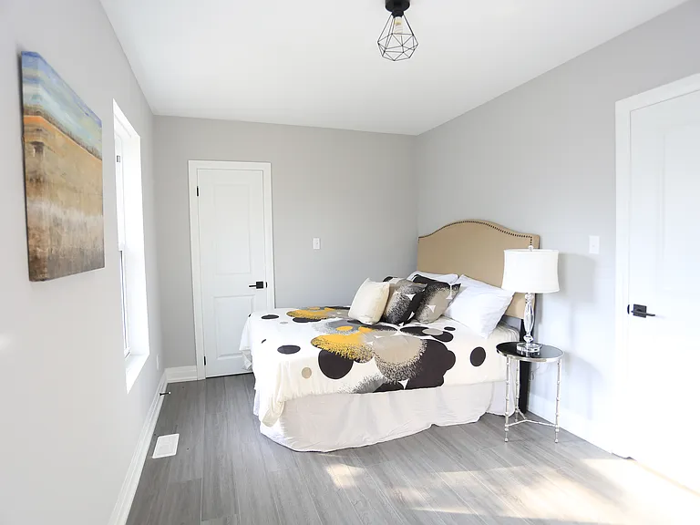 298 Egerton St #1 — Photo 10