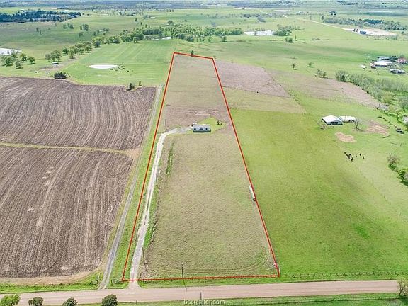 2nd image of 1490 County Road 116