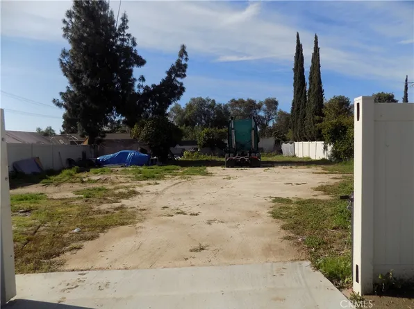 0 E Nuevo Rd #8, Perris, CA 92571